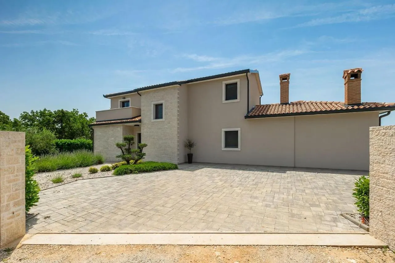Family Villa Maria With Pool In Vizinada Vranje Selo Chorvatsko